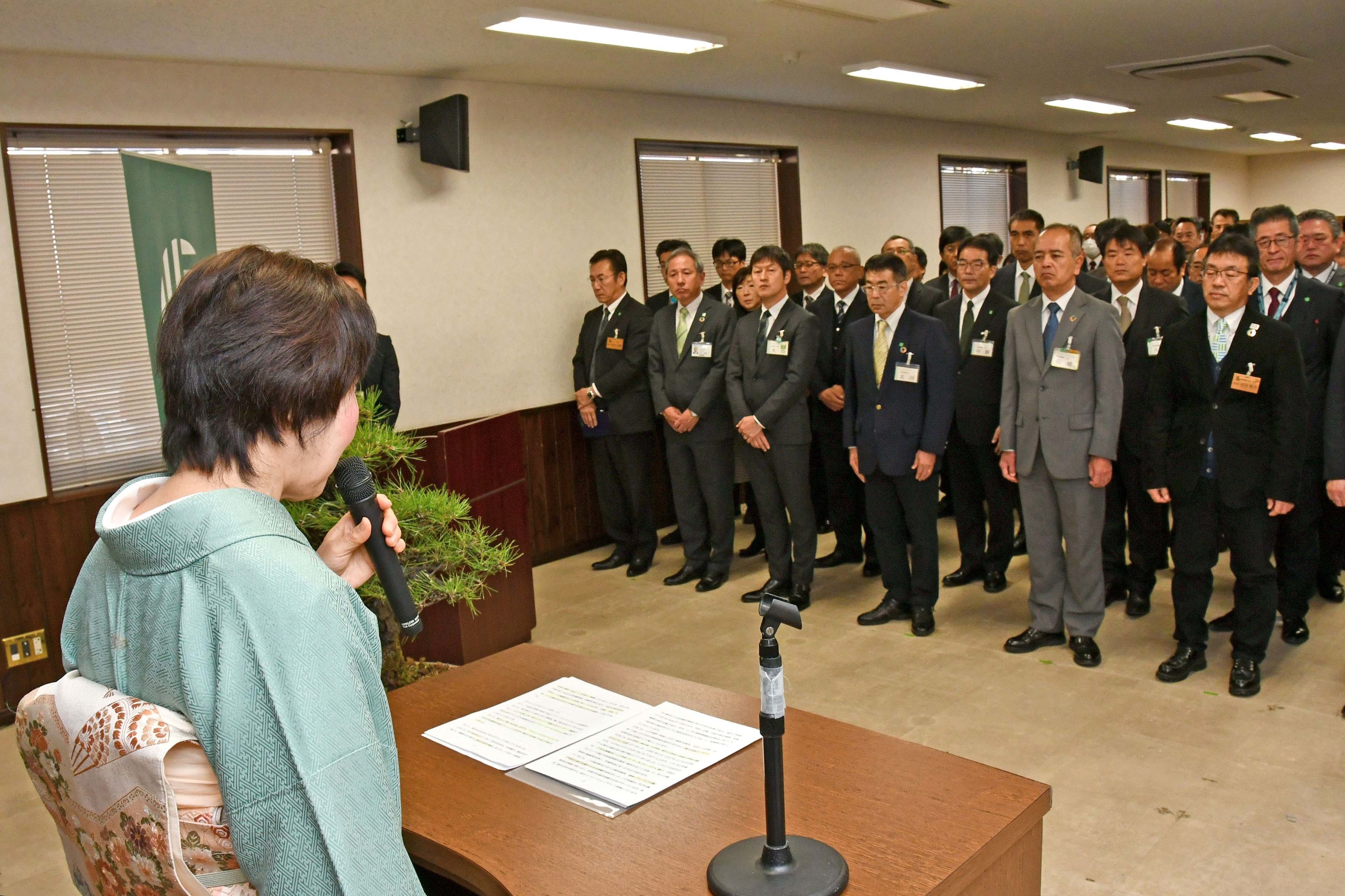 新年のあいさつをする染谷市長.JPG