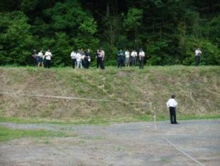 田代の郷整備予定地を見学する参加者