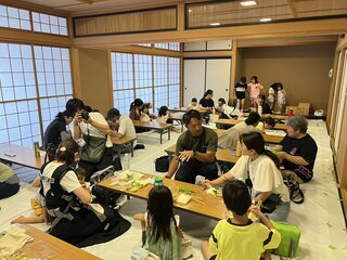 S_193060885_0.jpg