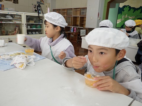 ゼリーをいただく２