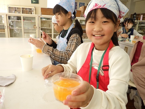 ゼリーをいただく１