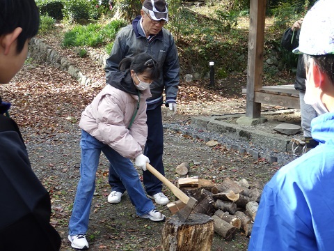 薪割り体験