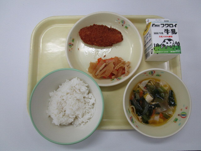 中部学校給食センターA献立
